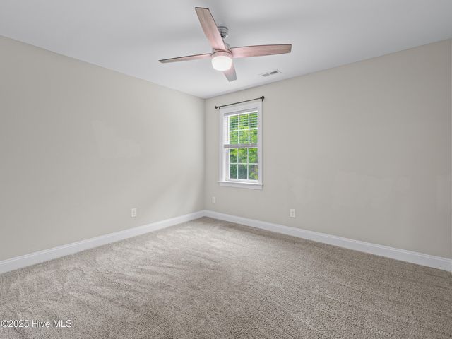 606 Sonata Court, Richlands, NC 28574