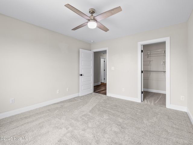 606 Sonata Court, Richlands, NC 28574