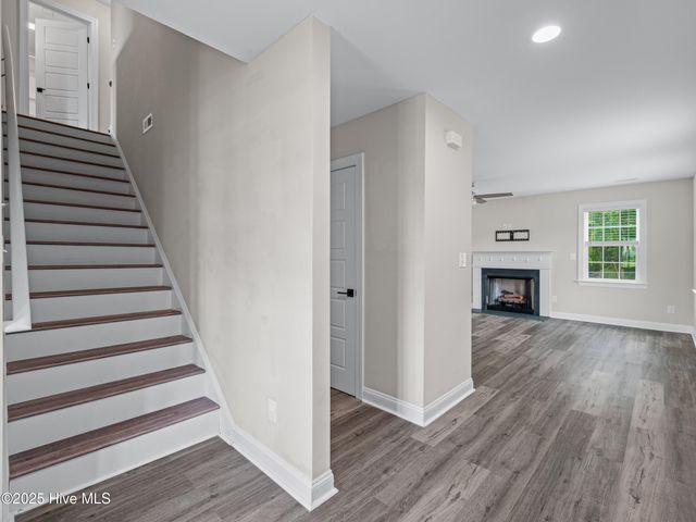 606 Sonata Court, Richlands, NC 28574