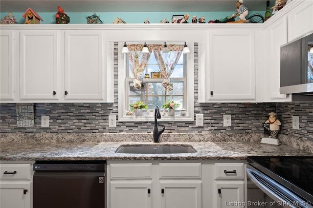 1503 Rosewood Drive, Charlestown, IN 47111