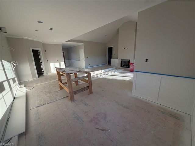 366 Lenalan Drive, Lexington, NC 27295