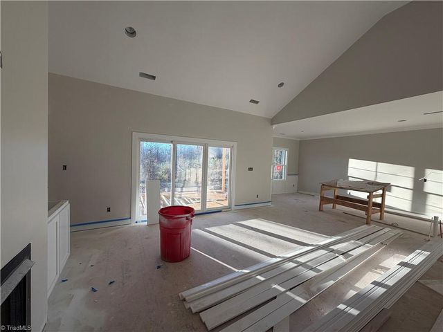 366 Lenalan Drive, Lexington, NC 27295