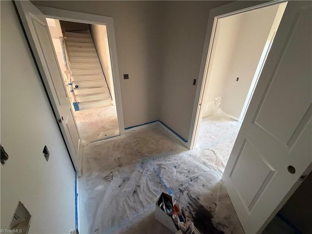 366 Lenalan Drive, Lexington, NC 27295