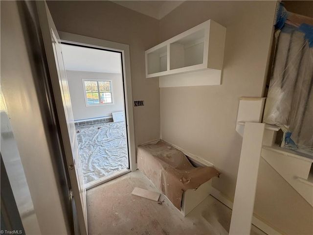 366 Lenalan Drive, Lexington, NC 27295