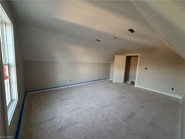 366 Lenalan Drive, Lexington, NC 27295