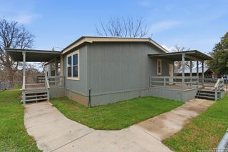 596 Canal, New Braunfels, TX 78130