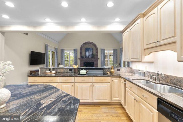 458 BRICKWORKS LN, Severna Park, MD 21146