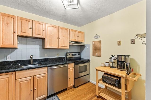 4 Erick Rd 98, Mansfield, MA 02048