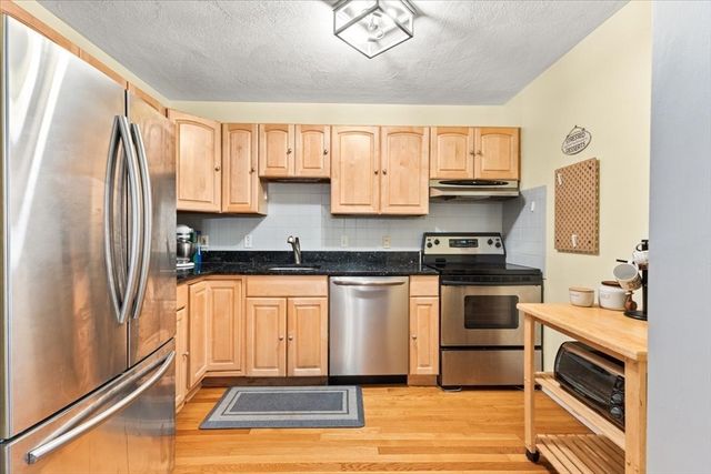 4 Erick Rd 98, Mansfield, MA 02048