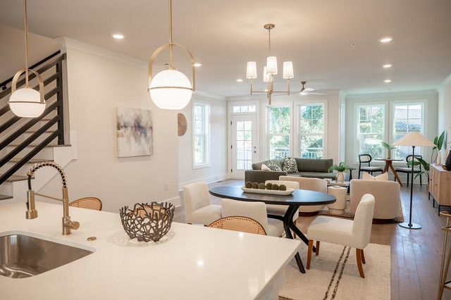 1150 Valdosta Street Unit 402, North Charleston, SC 29405