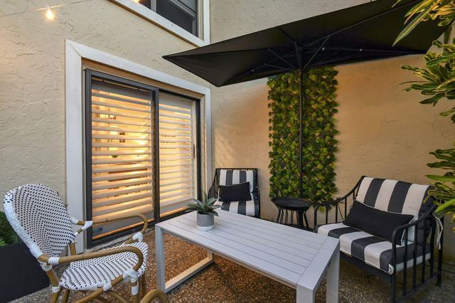 27 Westgate Lane C, Boynton Beach, FL 33436