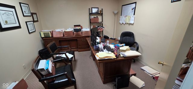 22 W 8th Street, Anderson, IN 46016