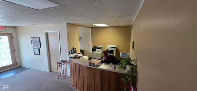 22 W 8th Street, Anderson, IN 46016