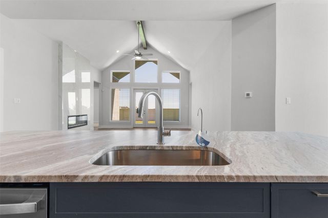 17312 Silverman DR, Pflugerville, TX 78660
