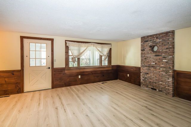 69 Church Street, Wallingford, VT 05773