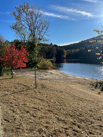 69 Church Street, Wallingford, VT 05773