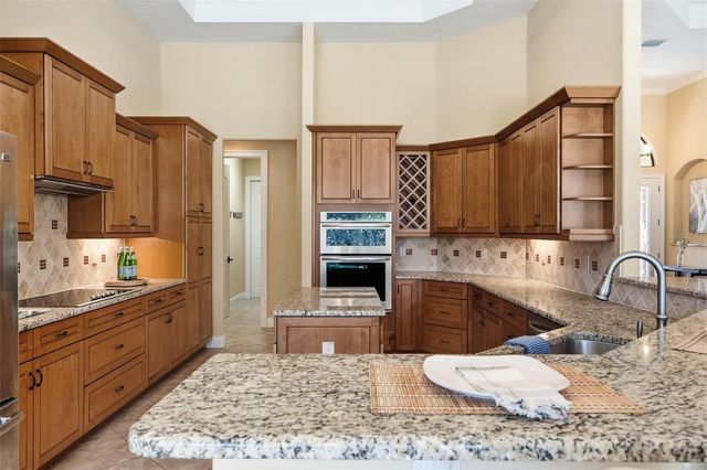 20 N VILLAGE PARKWAY, Palm Coast, FL 32137