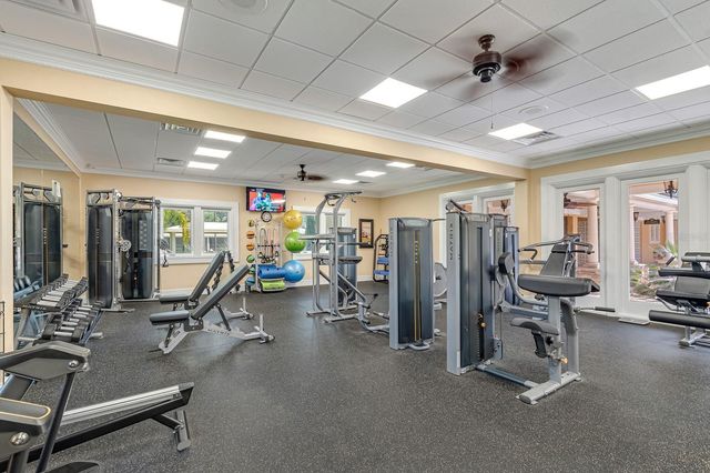 20 N VILLAGE PARKWAY, Palm Coast, FL 32137