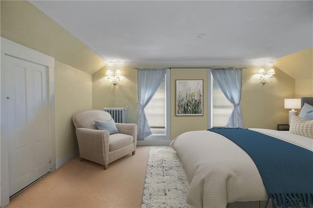 15 Ayrault Street 2, Newport, RI 02840
