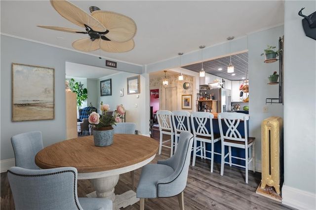 15 Ayrault Street 2, Newport, RI 02840