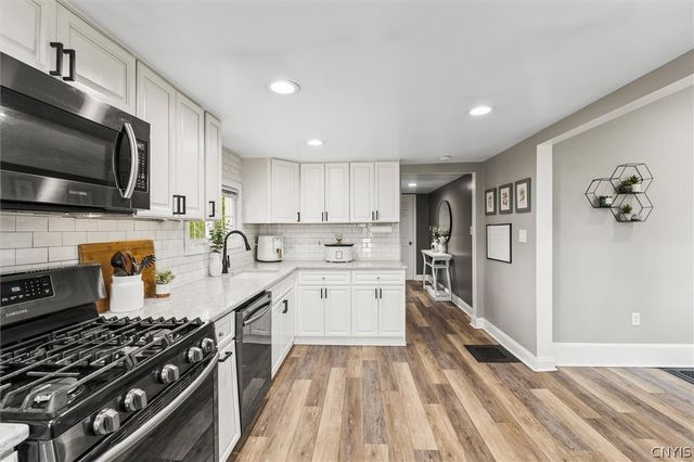 69 Hamilton Avenue, Auburn, NY 13021