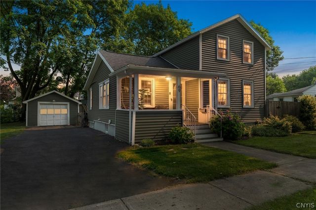 69 Hamilton Avenue, Auburn, NY 13021