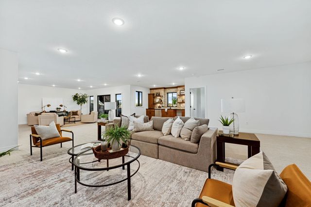 8438 Mossy Stone, Maize, KS 67101