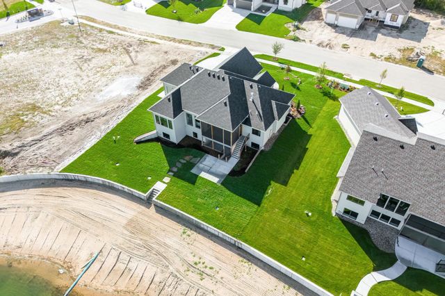 8438 Mossy Stone, Maize, KS 67101