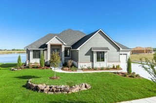 8438 Mossy Stone, Maize, KS 67101