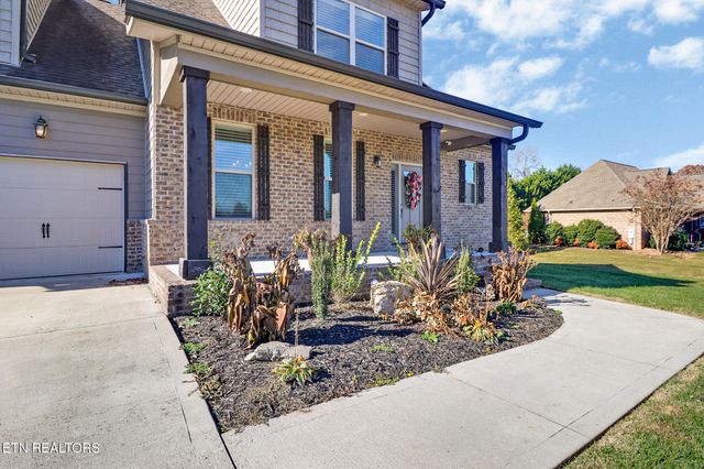 110 Wolf Creek Way, Oak Ridge, TN 37830