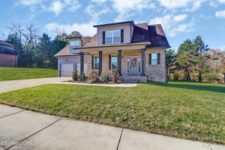 110 Wolf Creek Way, Oak Ridge, TN 37830