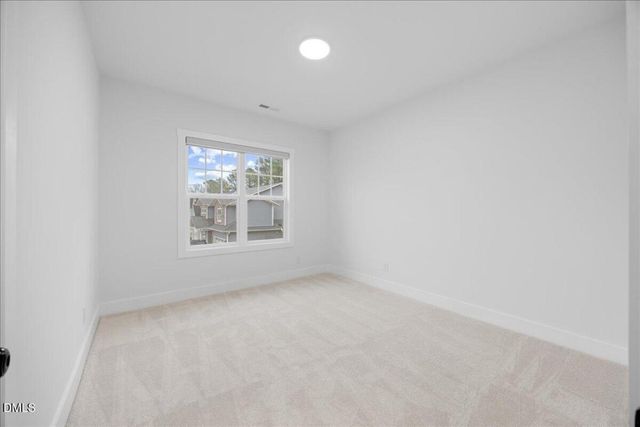 533 Kings Lake Way, Durham, NC 27703