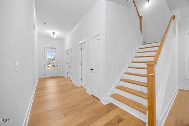 533 Kings Lake Way, Durham, NC 27703