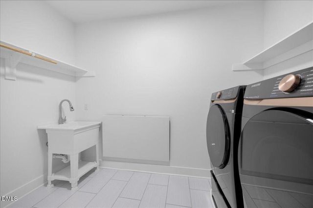 533 Kings Lake Way, Durham, NC 27703