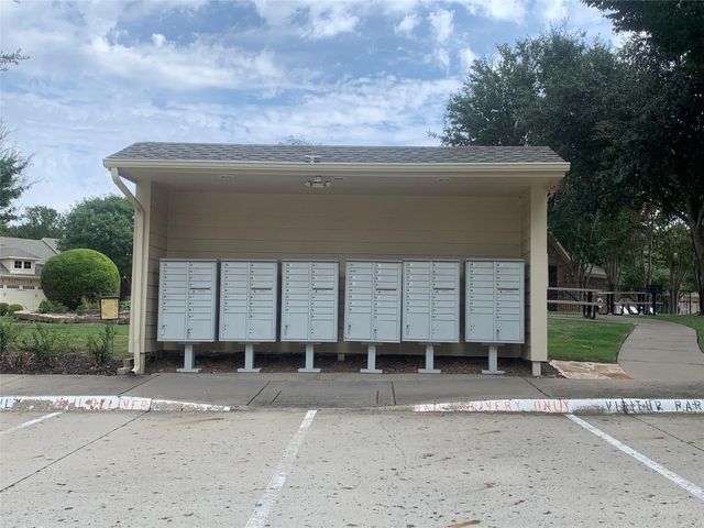 2808 Mott Street, Plano, TX 75025