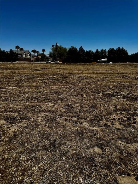 1 Clearview, Apple Valley, CA 92308