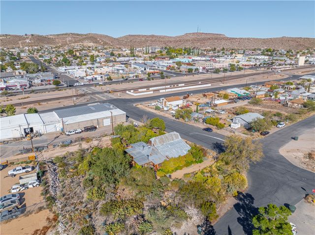 125 E Park Street, Kingman, AZ 86401