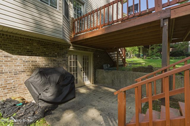 5312 Craigs Creek Dr, Louisville, KY 40241