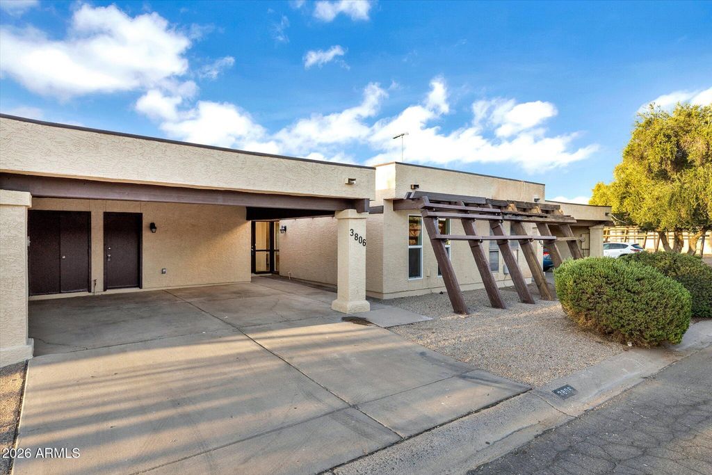 3806 W MITCHELL Drive, Phoenix, AZ 85019 — photo 2