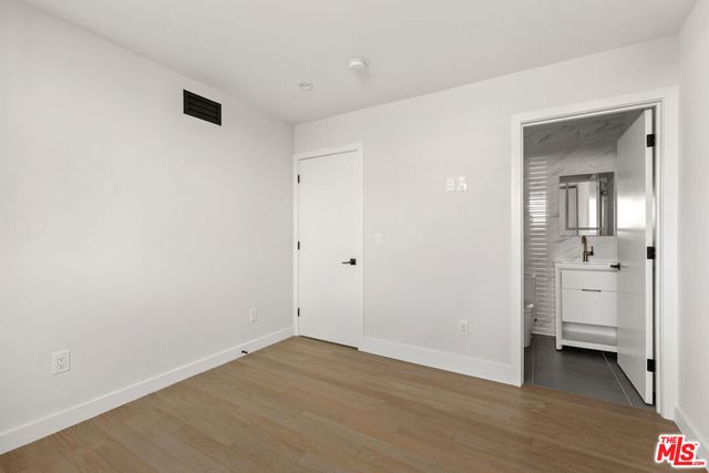 1450 S Crescent Heights Boulevard, Los Angeles, CA 90035