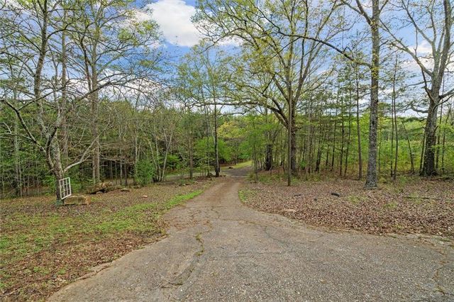 5026 Daniell Mill Road, Winston, GA 30187