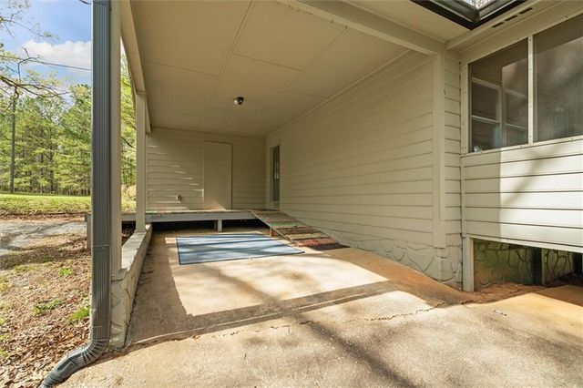 5026 Daniell Mill Road, Winston, GA 30187