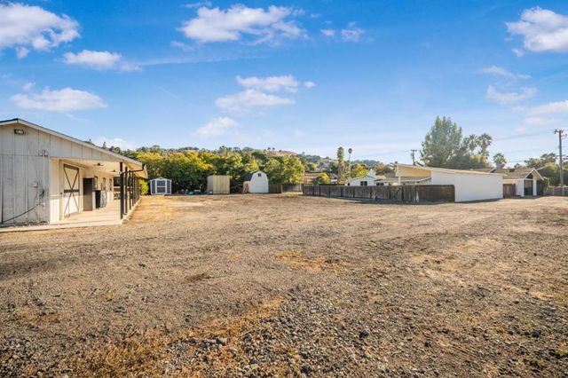 2135 Diana Avenue, Morgan Hill, CA 95037