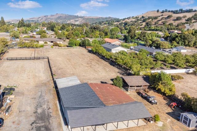 2135 Diana Avenue, Morgan Hill, CA 95037
