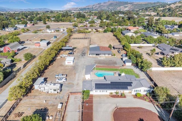 2135 Diana Avenue, Morgan Hill, CA 95037