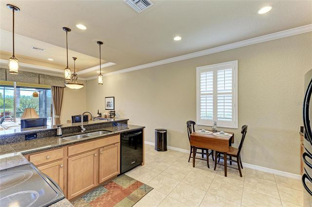 9007 HAMMOCK EDGE PLACE, Bradenton, FL 34212