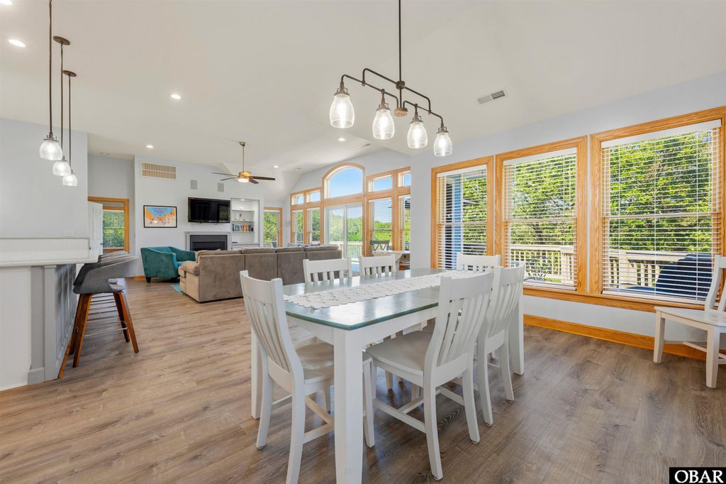 Image 9 of property listing at 304 Duck Road Lot #13, Southern Shores, NC 27949