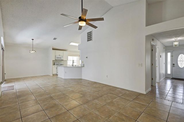 1175 JAYBEE AVENUE, Davenport, FL 33897