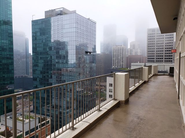 535 N MICHIGAN Avenue 302, Chicago, IL 60611