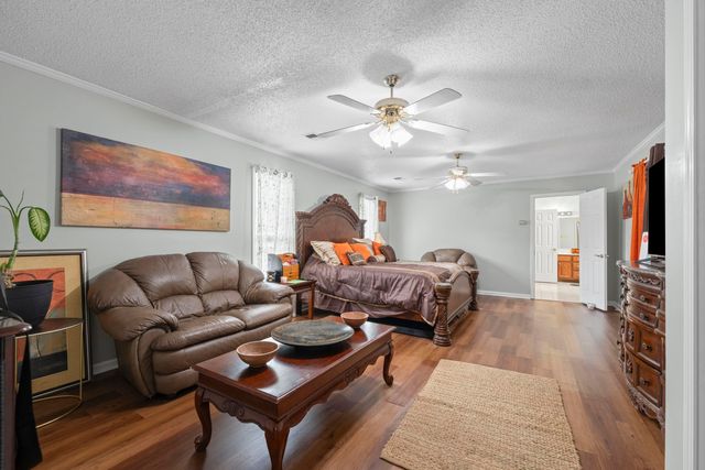 3321 EARL DR, Memphis, TN 38128